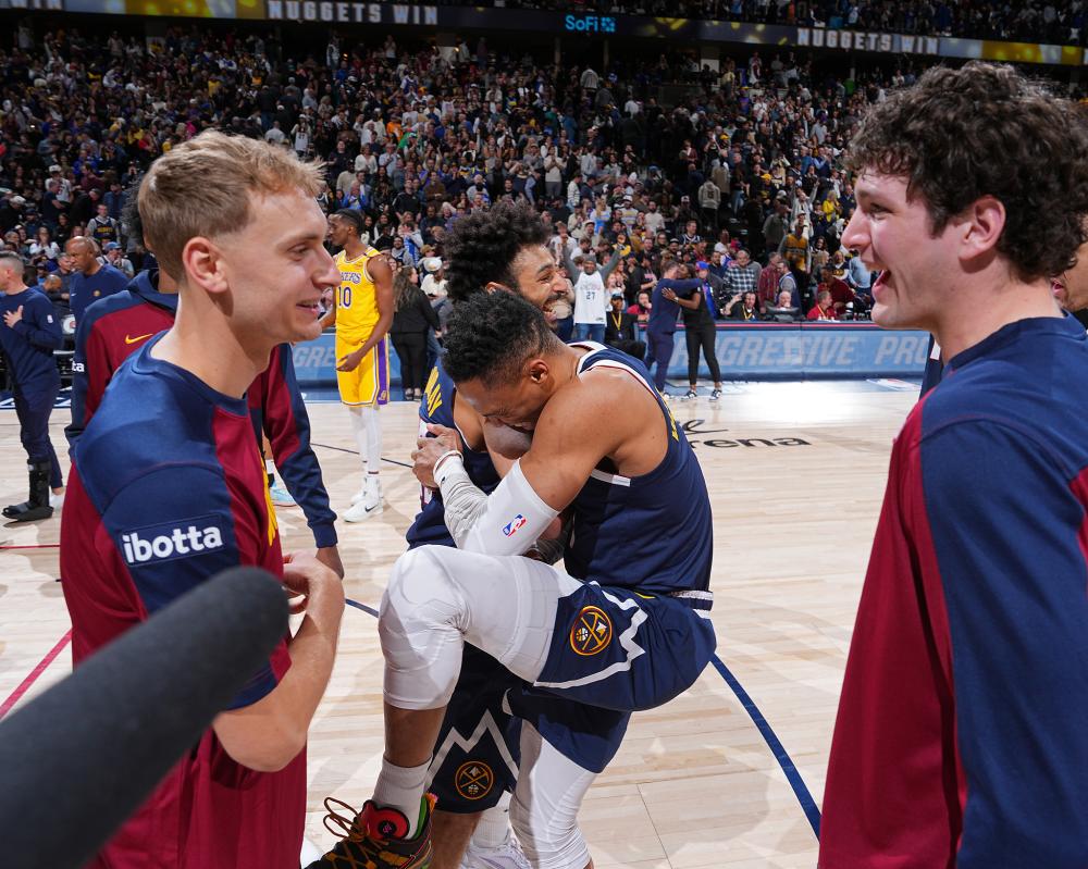 管理层显然 管理层显然