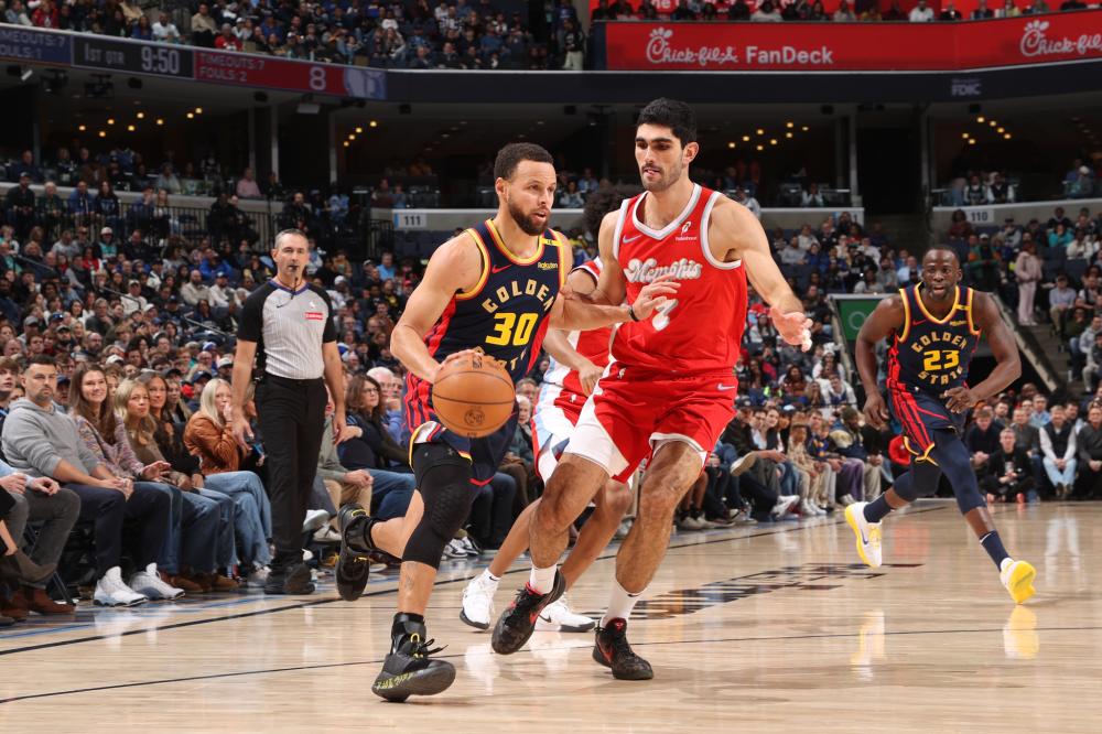 防守中依靠 防守中依靠