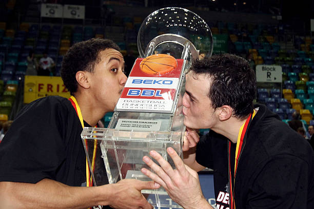 澳大利亚违 澳大利亚违